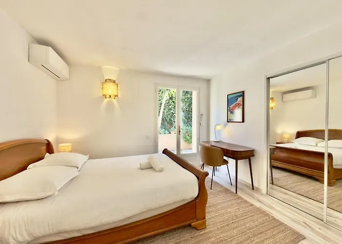 Grande élégante - Piscine - Proche Plages