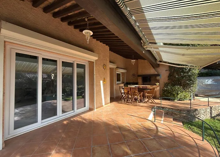 Grande élégante - Piscine - Proche Plages Villa *