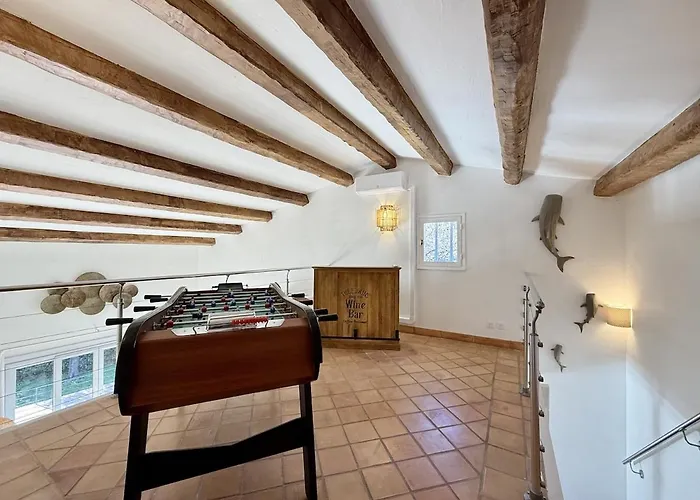 Grande élégante - Piscine - Proche Plages Villa