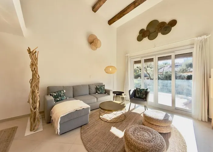 Grande élégante - Piscine - Proche Plages Villa