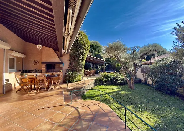 Grande élégante - Piscine - Proche Plages Villa Hyères