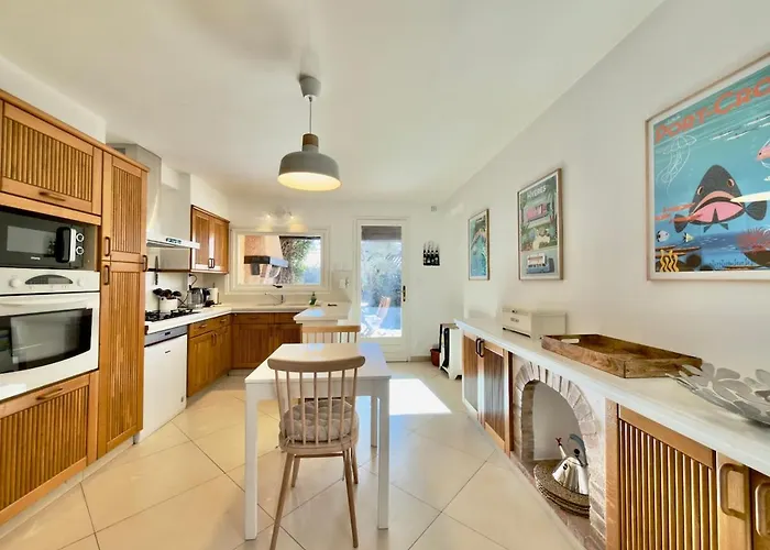 Grande élégante - Piscine - Proche Plages Villa